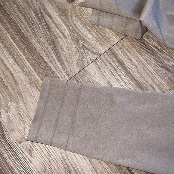 NWT Fabletics  set high waisted sculpt knit cut out back legging and sport bra - Picture 9 of 9